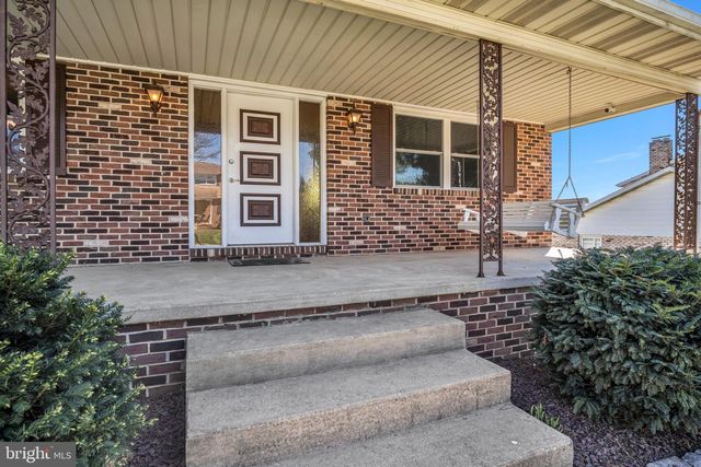 3031 RAYLIGHT DR, York, PA 17402