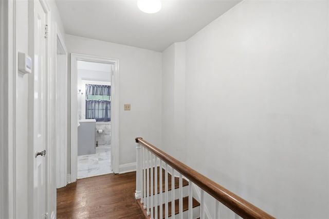 518 Bigham St, Mt Washington, PA 15211