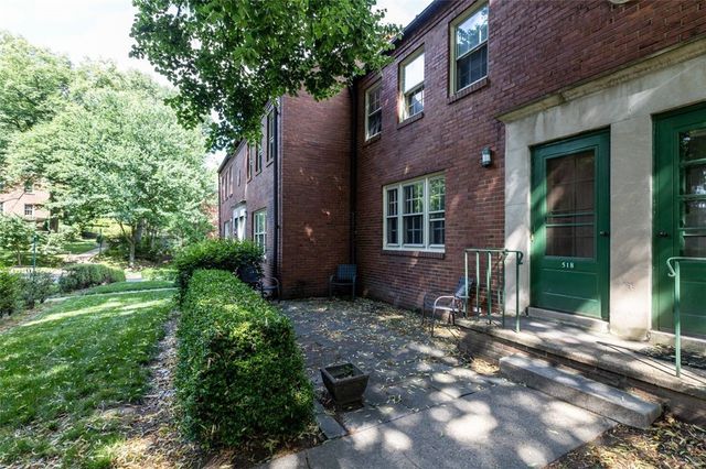 518 Bigham St, Mt Washington, PA 15211