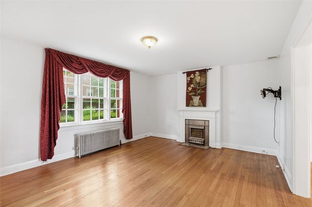 518 Bigham St, Mt Washington, PA 15211
