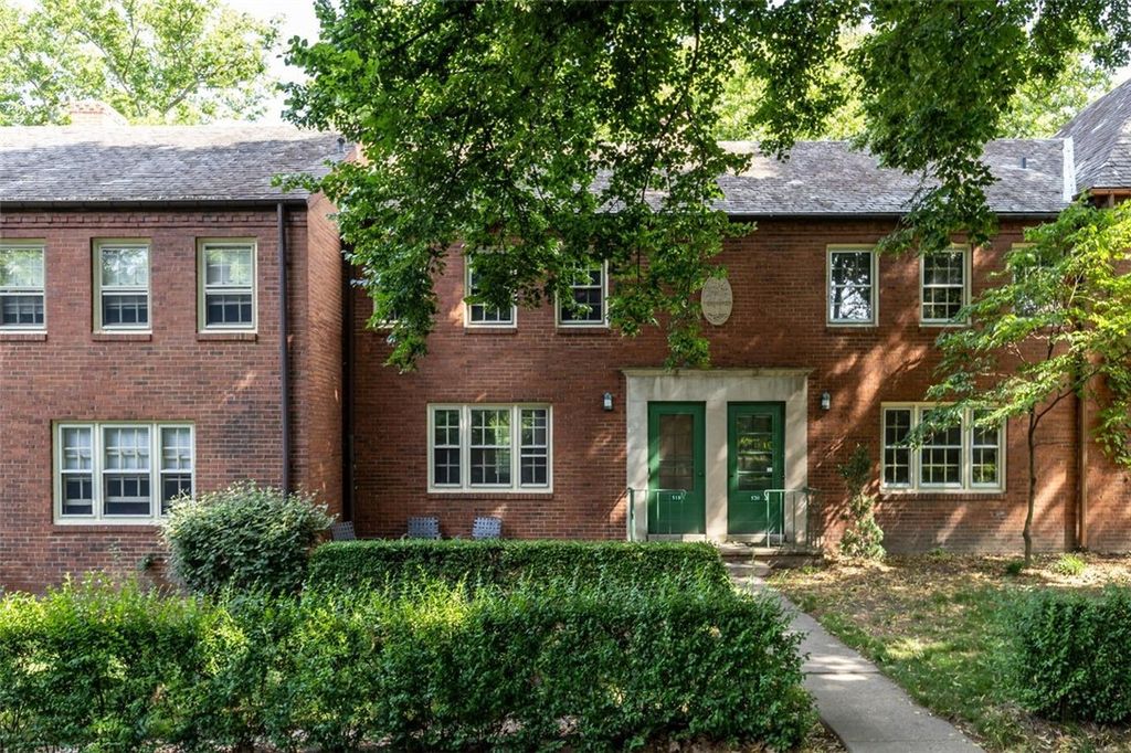518 Bigham St, Mt Washington, PA 15211