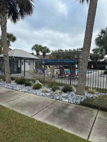 509 Downhaul Dr, Pensacola, FL 32507