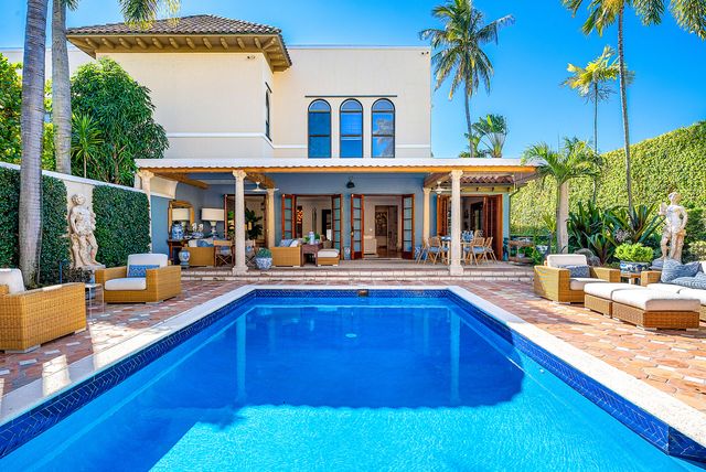 245 Brazilian Avenue, Palm Beach, FL 33480