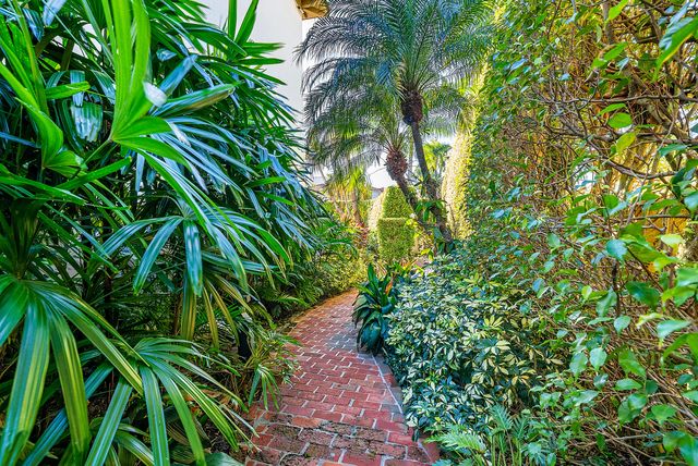245 Brazilian Avenue, Palm Beach, FL 33480