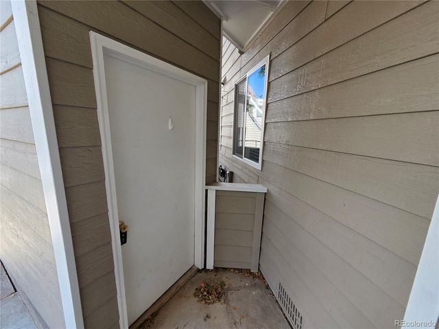 12476 W Nevada Place 105, Lakewood, CO 80228