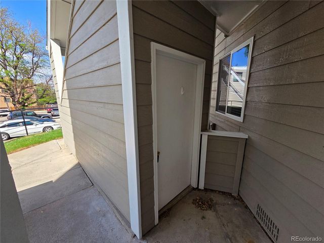 12476 W Nevada Place 105, Lakewood, CO 80228