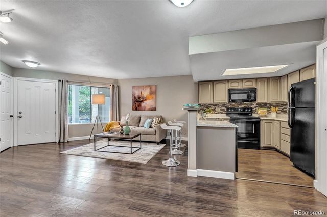12476 W Nevada Place 105, Lakewood, CO 80228