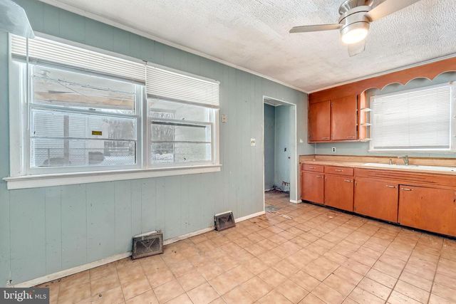 1600 THIRTEENTH ST, Ewing, NJ 08638