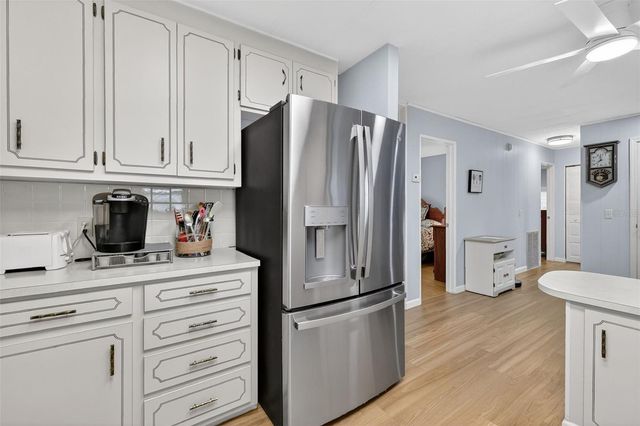 156 ROYAL PALM DRIVE, Leesburg, FL 34748