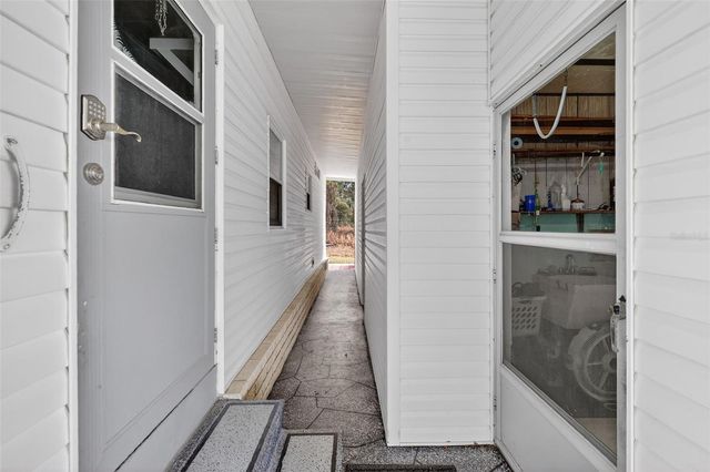 156 ROYAL PALM DRIVE, Leesburg, FL 34748