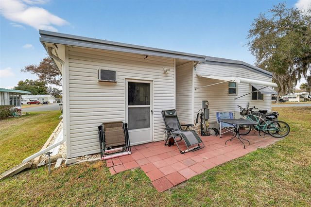 156 ROYAL PALM DRIVE, Leesburg, FL 34748