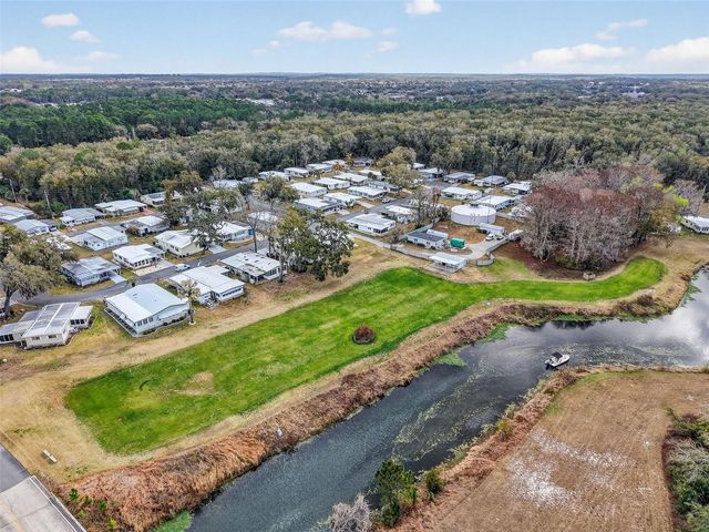 156 ROYAL PALM DRIVE, Leesburg, FL 34748