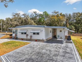 156 ROYAL PALM DRIVE, Leesburg, FL 34748