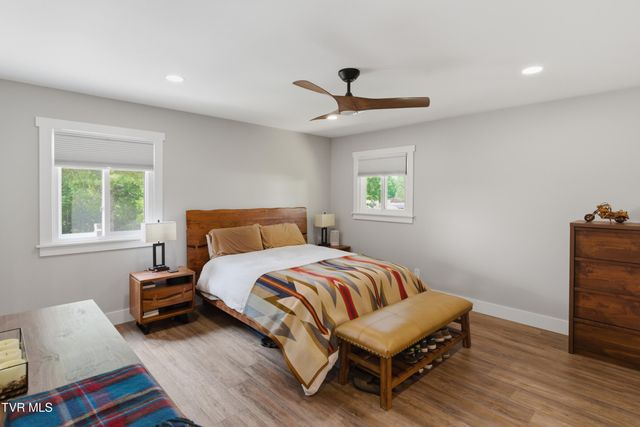 205 Spring Valley Road, Unicoi, TN 37692