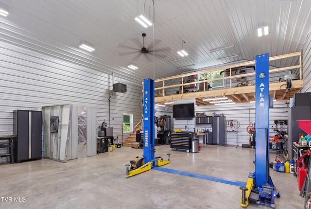 205 Spring Valley Road, Unicoi, TN 37692
