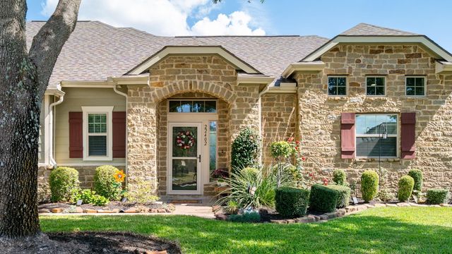 22402 Willow Creek Bridge Lane, Tomball, TX 77375
