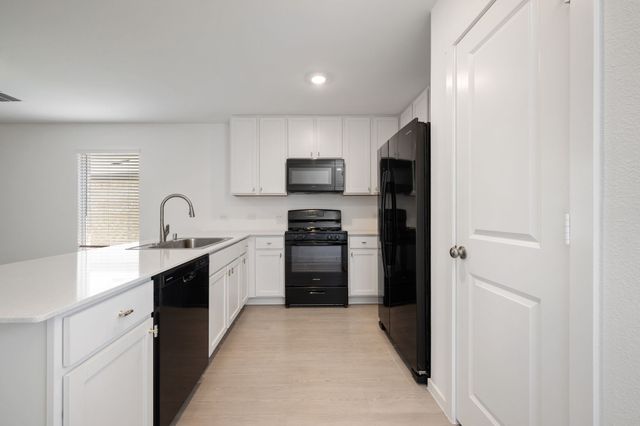 3332 Watterson Way, Crandall, TX 75114