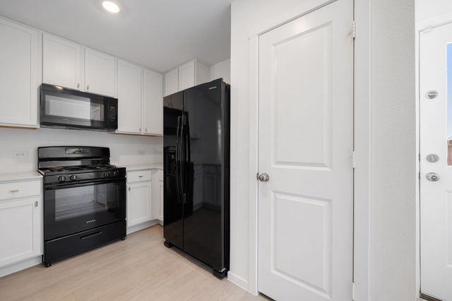 3332 Watterson Way, Crandall, TX 75114