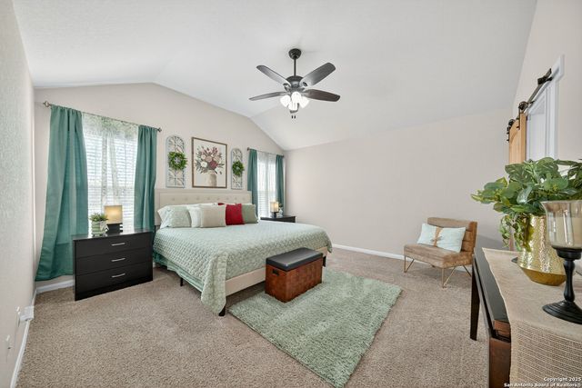 423 Prairie Tea Lane, Canyon Lake, TX 78133