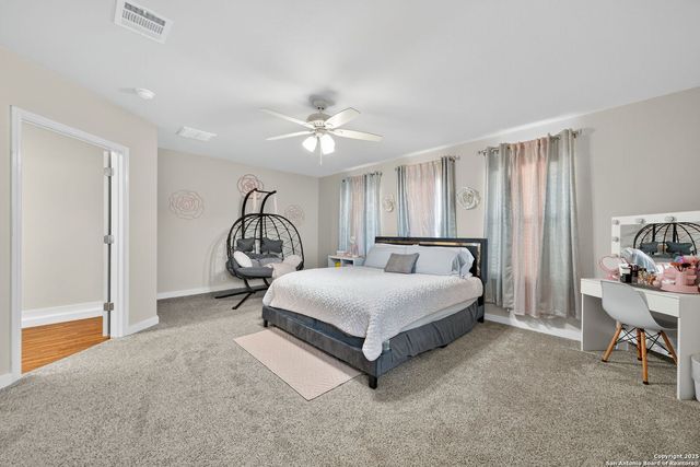 423 Prairie Tea Lane, Canyon Lake, TX 78133