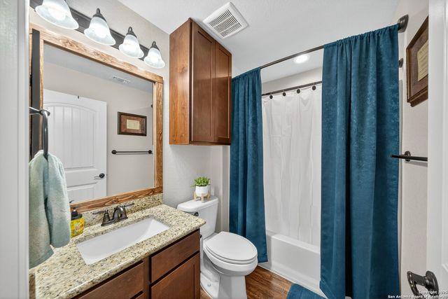 423 Prairie Tea Lane, Canyon Lake, TX 78133