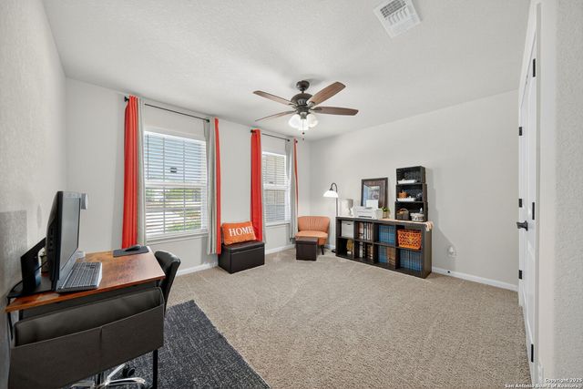 423 Prairie Tea Lane, Canyon Lake, TX 78133