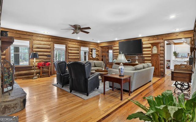 261 McIntosh Circle, Jackson, GA 30233