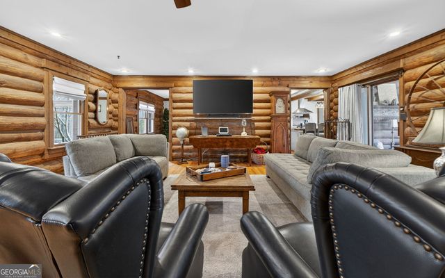 261 McIntosh Circle, Jackson, GA 30233