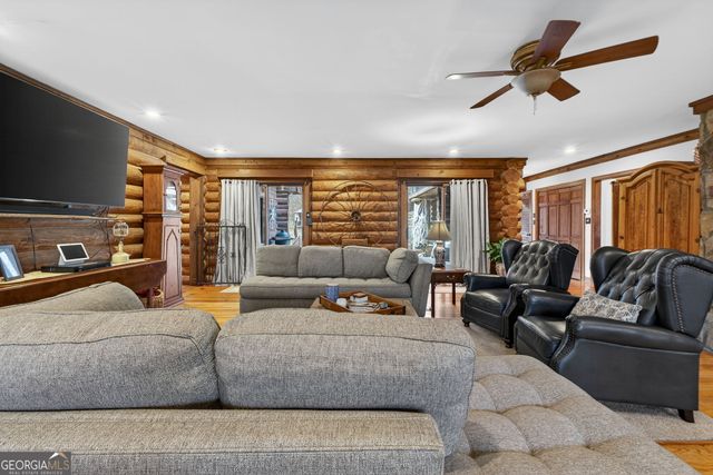 261 McIntosh Circle, Jackson, GA 30233