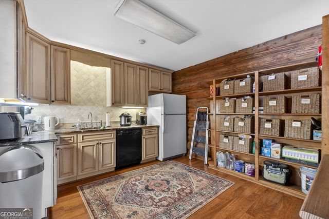 261 McIntosh Circle, Jackson, GA 30233