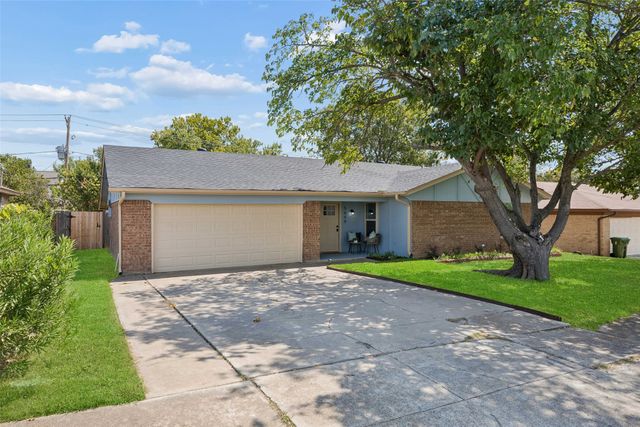 5608 Newman Drive, North Richland Hills, TX 76180