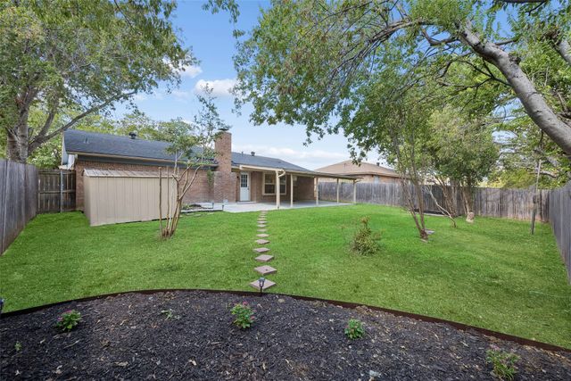 5608 Newman Drive, North Richland Hills, TX 76180