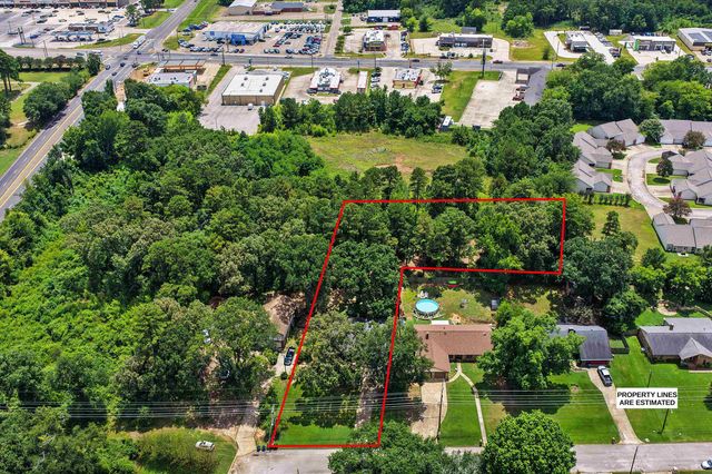 1104 Forest Hill Street, Gladewater, TX 75647
