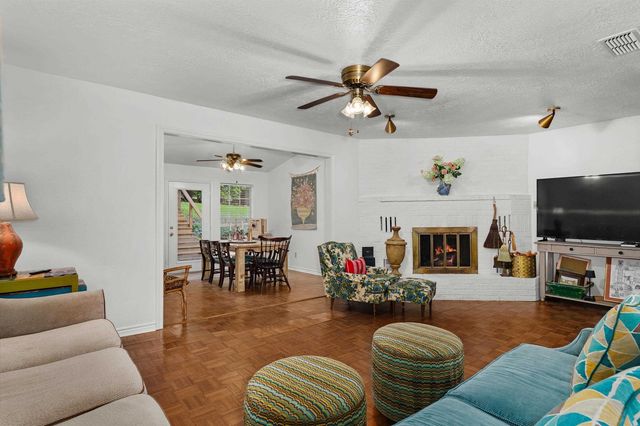 1104 Forest Hill Street, Gladewater, TX 75647