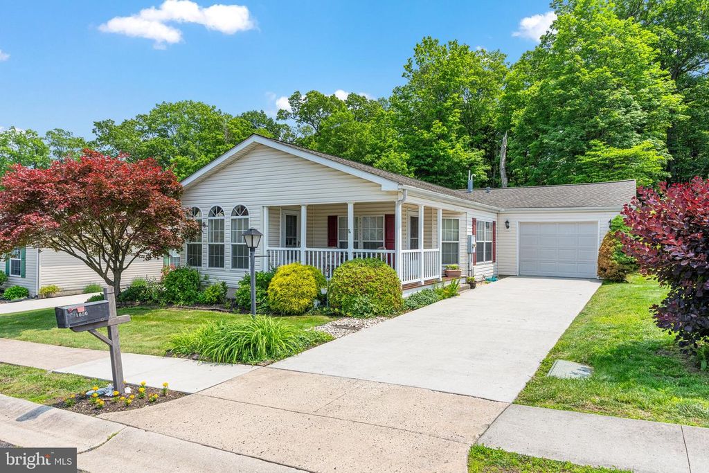 1090 CLUB HOUSE COURT, Schwenksville, PA 19473