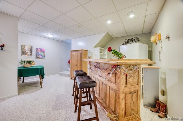 21790 River Ridge Trail, Farmington Hills, MI 48335