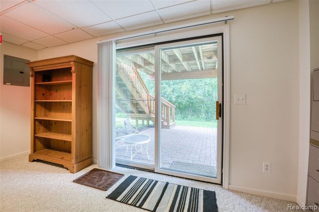 21790 River Ridge Trail, Farmington Hills, MI 48335