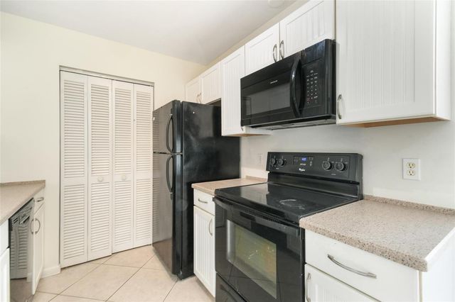 8163 SE Croft Circle C-5, Hobe Sound, FL 33455