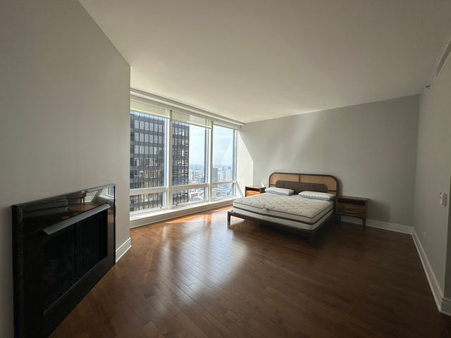 401 N Wabash Avenue 32H, Chicago, IL 60611