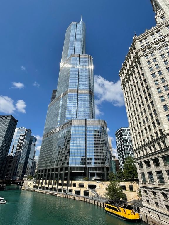 401 N Wabash Avenue 32H, Chicago, IL 60611