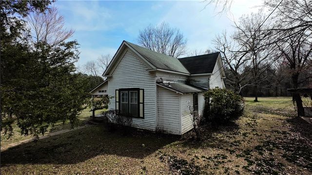 226 Lee Street, Clarksville, AR 72830