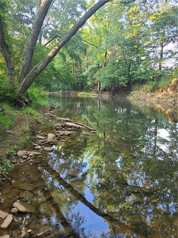 226 Lee Street, Clarksville, AR 72830