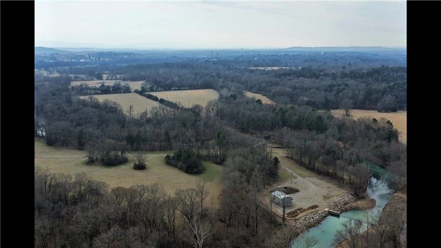 226 Lee Street, Clarksville, AR 72830