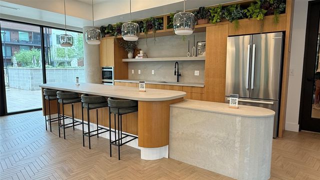 2209 S 1st ST 322, Austin, TX 78704