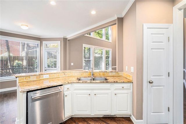 5010 Highland Oaks SE Court, Smyrna, GA 30126