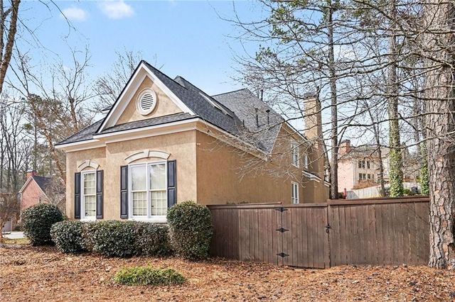 5010 Highland Oaks SE Court, Smyrna, GA 30126