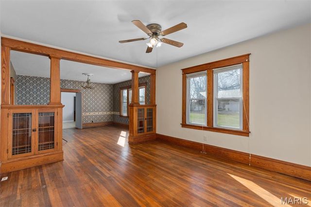 705 N Macoupin Street, Gillespie, IL 62033