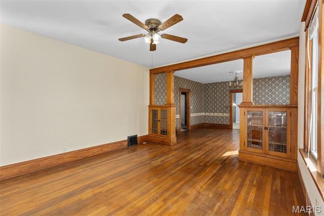 705 N Macoupin Street, Gillespie, IL 62033