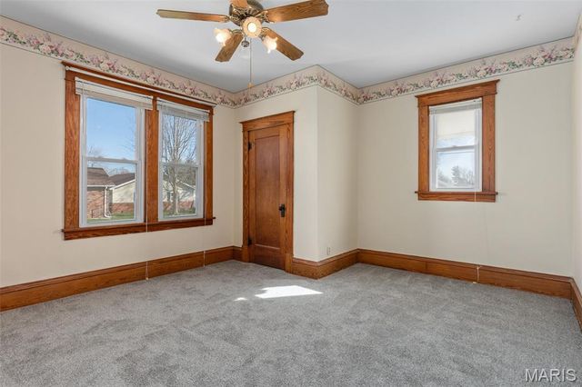 705 N Macoupin Street, Gillespie, IL 62033