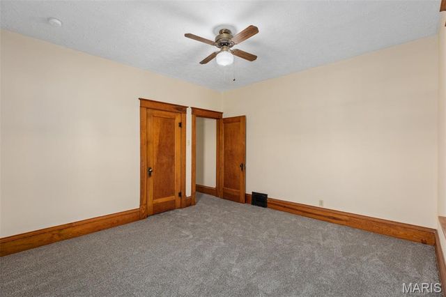 705 N Macoupin Street, Gillespie, IL 62033